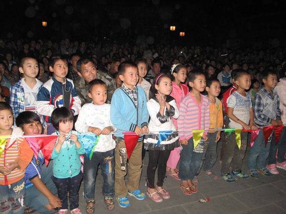 10��1�����Ϻ�������·ȥ����ľ��