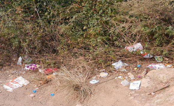 ɽ��һ���Լݵģ����˱߳Ա��ӣ��������İ�����