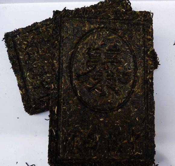 ��һ����ש������ǿ����Դ��Ҷ�ӹ�����óɹ�